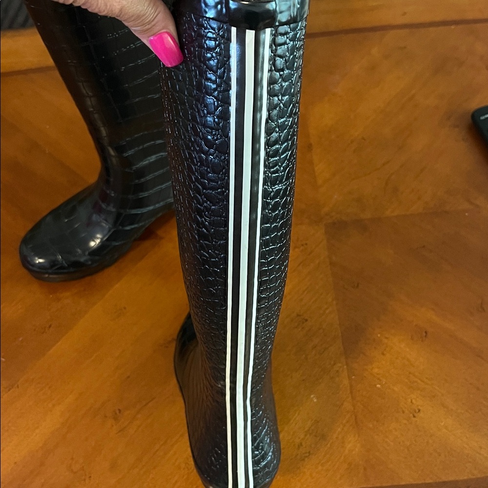 Henri Bendel tall rain boots new - Picture 3 of 9